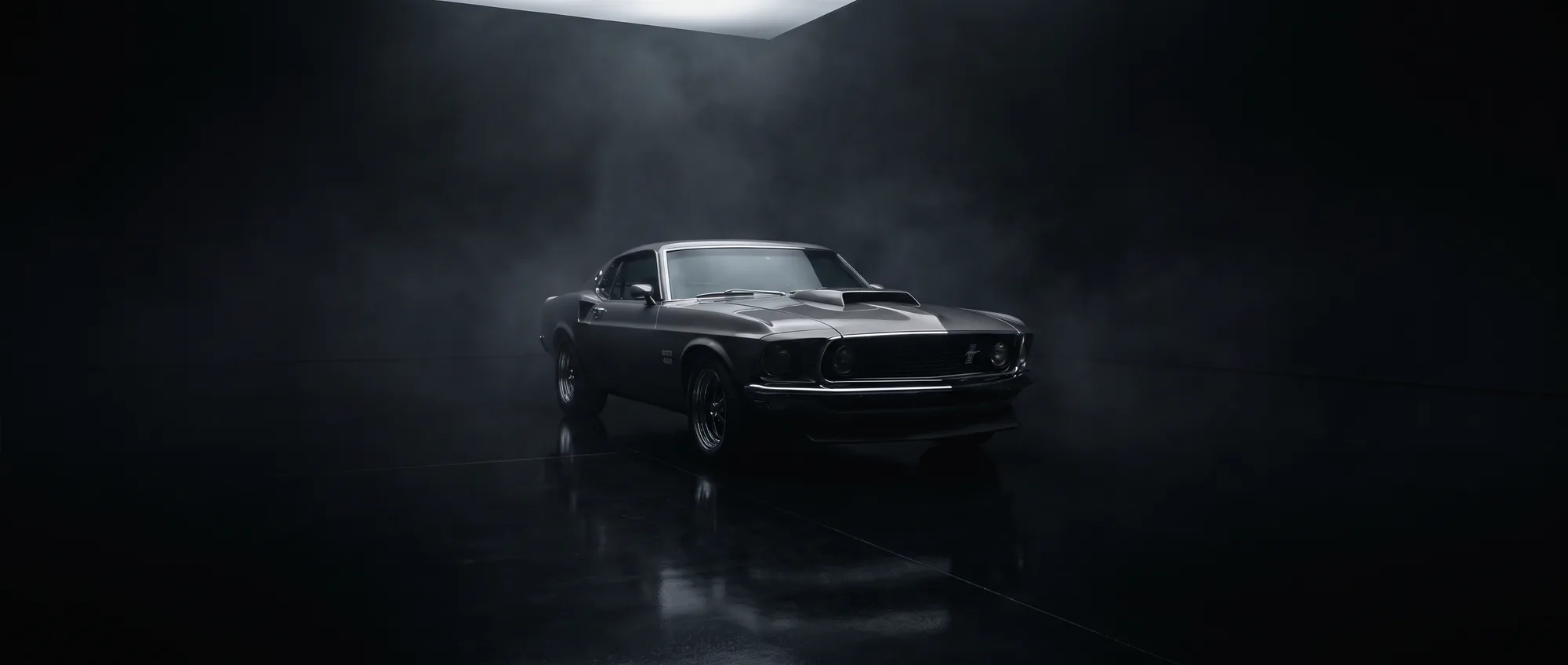 Ford Mustang Boss 429 w ciemnym studio — reflektory wyłączone