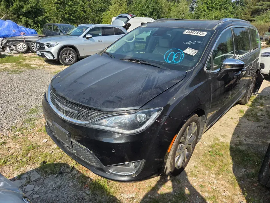 2019 Chrysler Pacifica Limited